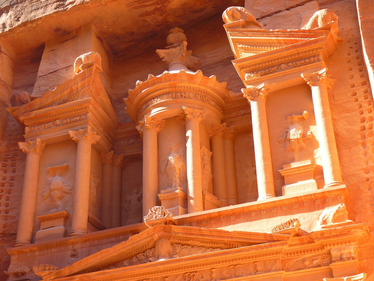 The Lost City of Petra - Archaeological Insights